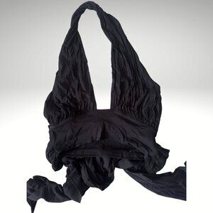 Lulus Black Halter Tie-Back Crop Top Size Small Stretchy